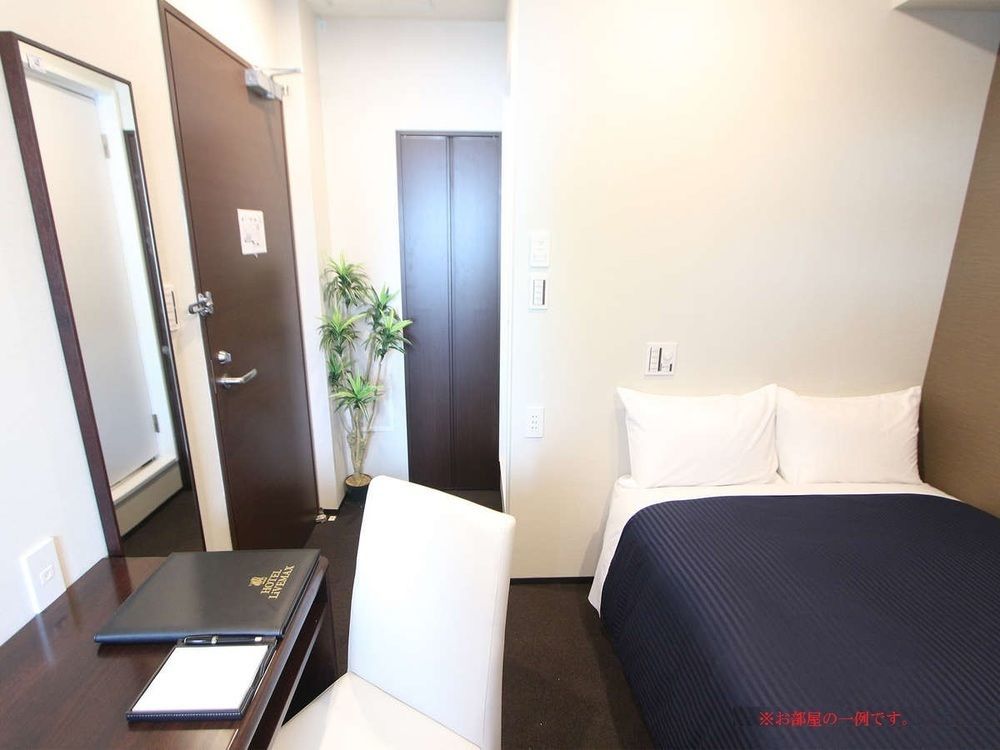 Hotel Livemax Umeda Doyama Осака Екстер'єр фото